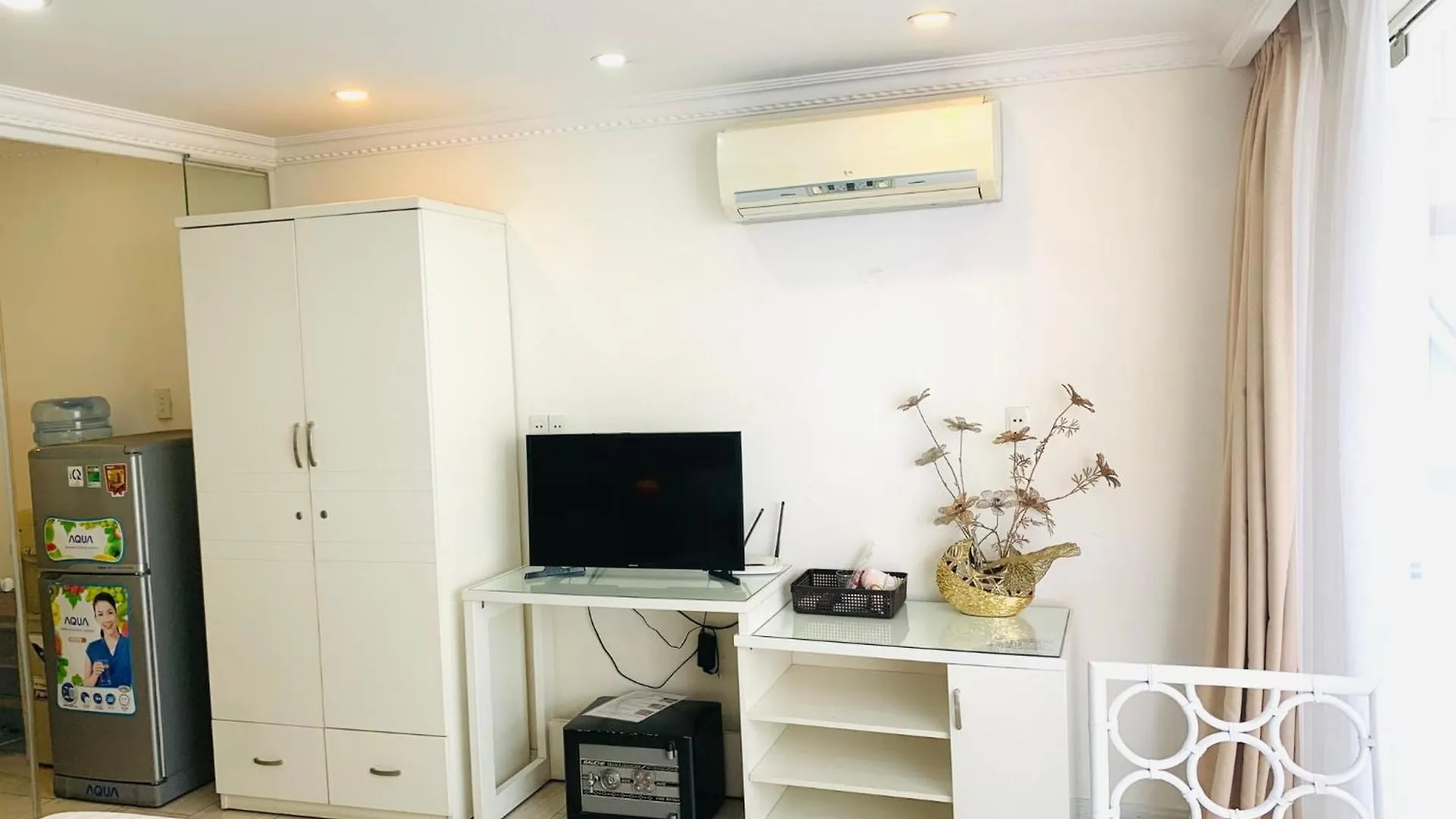 Indo Serviced Apartment Хошимин 0*,