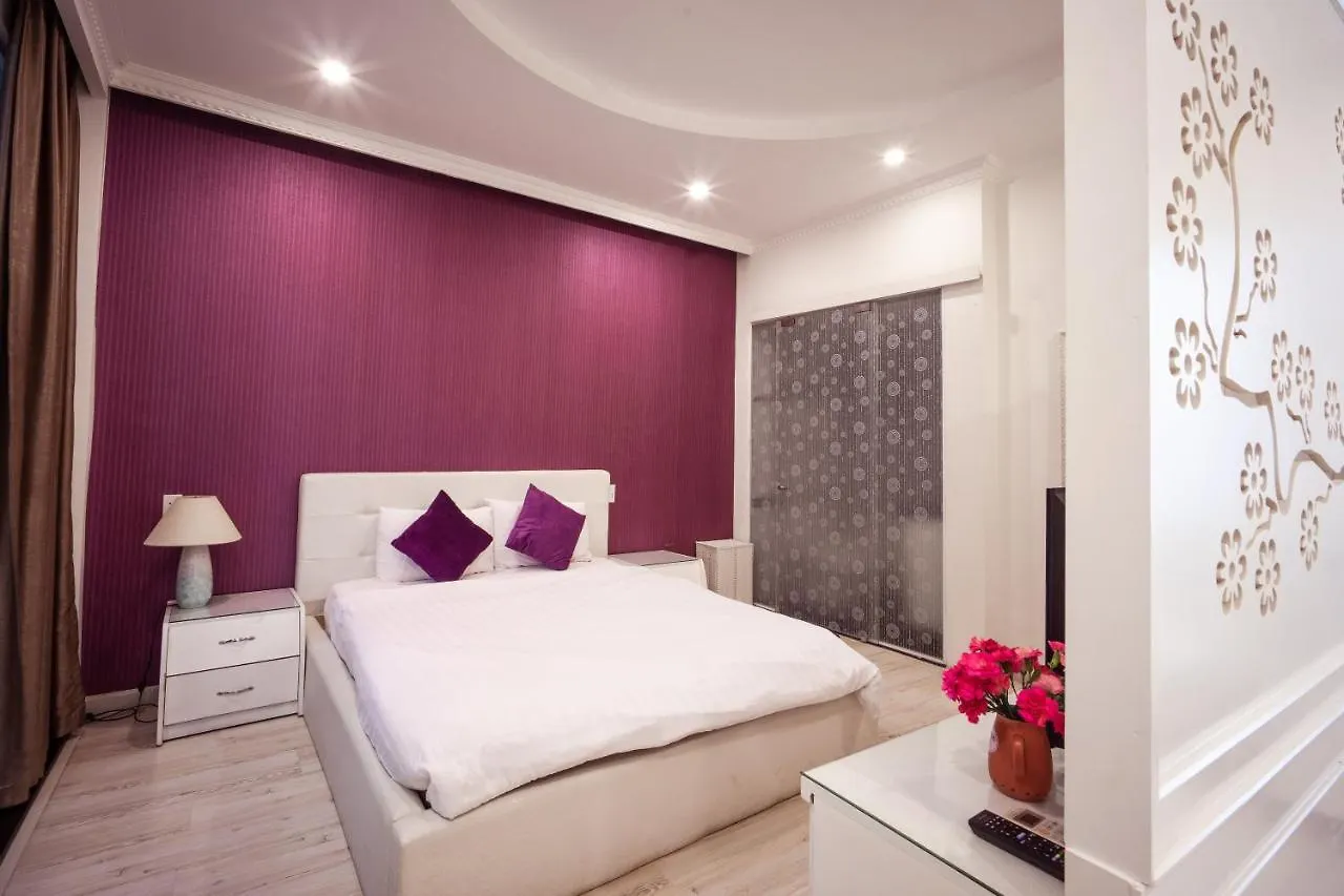 Indo Serviced Apartment Хошимин